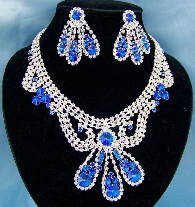 Divina Divas Pageant Jewelry Necklace and Earrings Set XIII - CrownDesigners