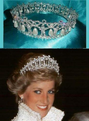 Cambridge Lover's Knot Tiara Silver Rhinestone Full Crown - CrownDesigners
